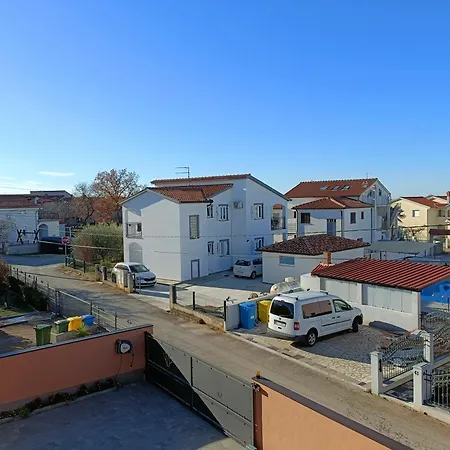 Slavica Апартаменти *